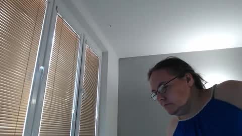 Snapshot of sweetboobs85h chatting on 10/16/25, 08:26 Sweetboobs85h online show from 10/16/25, 08:26