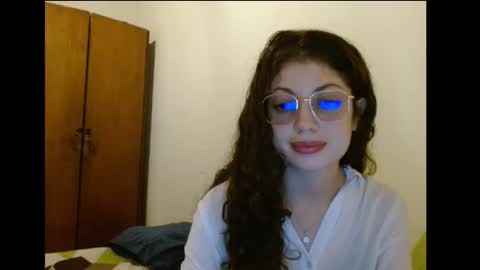 Snapshot of sweetcalm_ chatting on 02/03/26, 09:53 sweetcalm_ online show from 02/03/26, 09:53