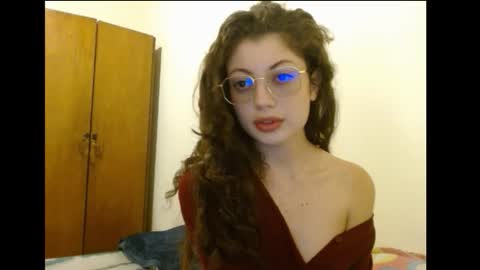 Snapshot of sweetcalm_ chatting on 02/09/26, 02:37 sweetcalm_ online show from 02/09/26, 02:37