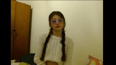 Snapshot of sweetcalm_ chatting on 02/27/26, 04:01 sweetcalm_ online show from 02/27/26, 04:01