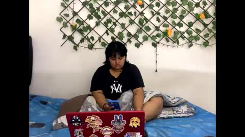 sweetcandy_horny online show from 09/13/25, 01:49