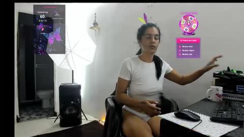 Snapshot of sweetcatallina chatting on 06/08/26, 12:38 sweetcatallina online show from 06/08/26, 12:38