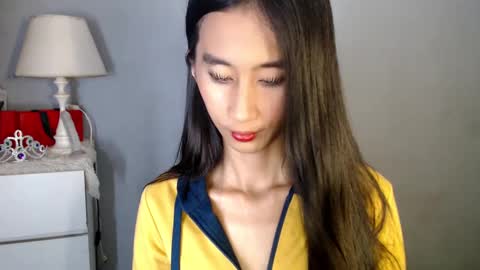 Cha cha online show from 12/25/24, 02:35