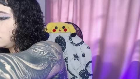       Independent model online show from 05/19/26, 07:20