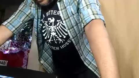 sweetcuervo independent model online show from 12/22/24, 07:33