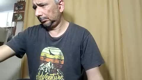 sweetcuervo independent model online show from 10/04/25, 03:59