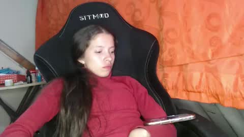 sweetdam12 online show from 12/18/24, 11:30