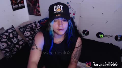 Snapshot of sweetdevil631 chatting on 02/12/25, 07:02 Abril online show from 02/12/25, 07:02