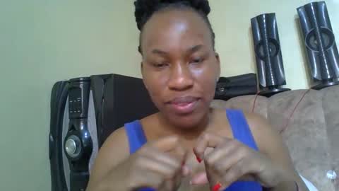 sweetdiva2012 online show from 10/14/25, 04:57