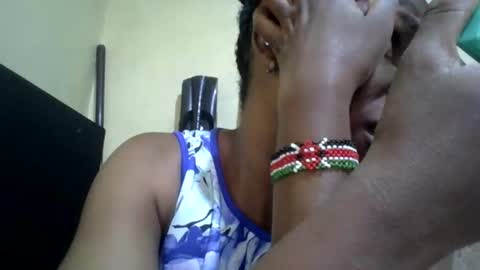 sweetdiva2012 online show from 10/29/25, 07:21