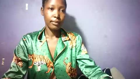Snapshot of sweetebony_50 chatting on 02/16/26, 05:47 sweetebony_50 online show from 02/16/26, 05:47