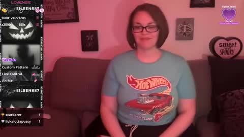 Snapshot of sweeteileen887 chatting on 10/21/25, 06:25 Eileen online show from 10/21/25, 06:25
