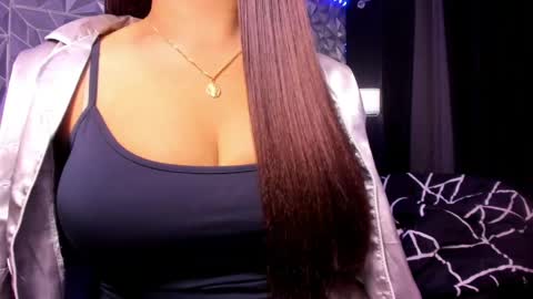 sweetest_one4 online show from 05/27/26, 08:44