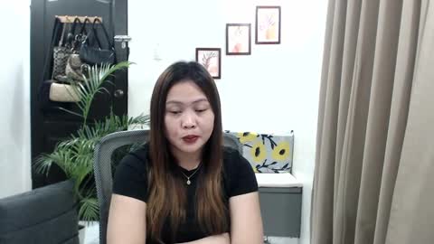 Khaye online show from 01/24/25, 02:18