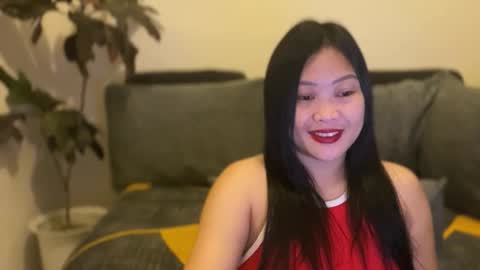 Khaye online show from 12/22/25, 12:18