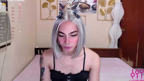 sweetkatniss online show from 10/01/25, 04:40