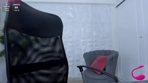 Fabiana online show from 12/12/24, 06:31