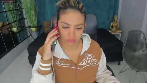 Fabiana online show from 07/18/26, 11:25