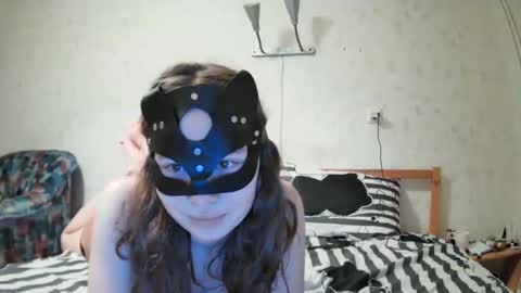 sweetfaina online show from 03/04/25, 09:00
