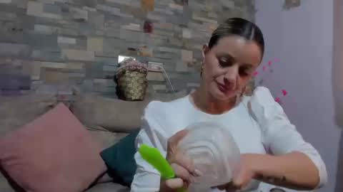 sweef online show from 09/24/25, 09:18