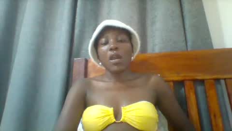 sweetfel online show from 09/28/25, 08:52