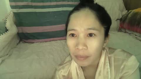 Snapshot of sweetfilipinawet chatting on 11/27/25, 08:55 Stacy online show from 11/27/25, 08:55