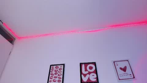 Snapshot of sweetfire_moon1 chatting on 06/11/26, 12:32 sweetfire_moon1 online show from 06/11/26, 12:32