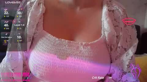 Snapshot of sweetfoxed chatting on 03/12/25, 08:08 SweetFoxed online show from 03/12/25, 08:08