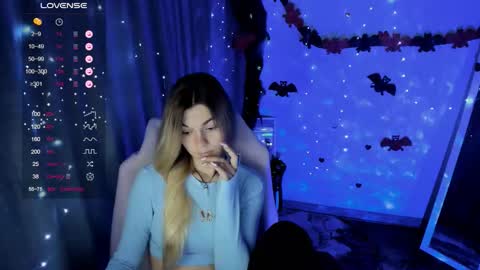 Snapshot of sweetfoyou chatting on 10/23/25, 05:51 sweetfoyou online show from 10/23/25, 05:51