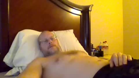 Snapshot of sweetg233 chatting on 01/28/25, 05:24 sweetg233 online show from 01/28/25, 05:24