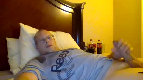 Snapshot of sweetg233 chatting on 02/05/25, 05:09 sweetg233 online show from 02/05/25, 05:09