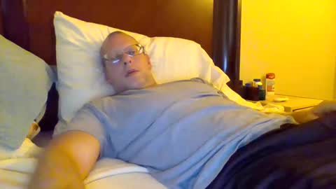 Snapshot of sweetg233 chatting on 09/26/25, 05:17 sweetg233 online show from 09/26/25, 05:17