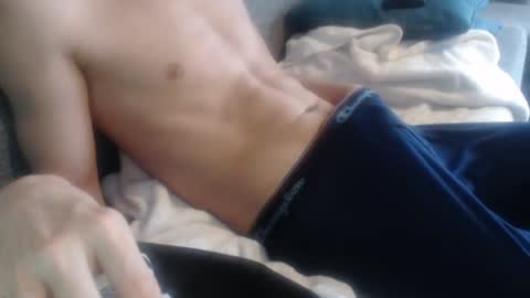Snapshot of sweetgesus chatting on 06/18/26, 01:04 sweetgesus online show from 06/18/26, 01:04