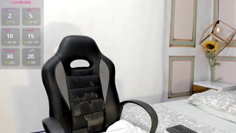 MIA  online show from 03/08/25, 03:56