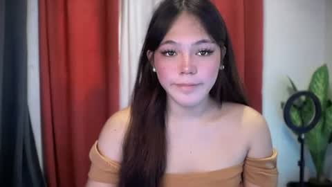 Ayesha online show from 10/28/25, 12:58