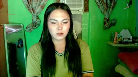Snapshot of sweetgirl_kathy chatting on 05/01/26, 01:37 Kathy online show from 05/01/26, 01:37