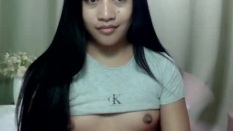 Snapshot of sweetgirly_jessa chatting on 03/15/26, 11:11 sweetgirly_jessa online show from 03/15/26, 11:11