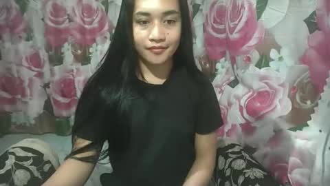 Snapshot of sweetgirly_jessa chatting on 05/27/26, 10:12 sweetgirly_jessa online show from 05/27/26, 10:12