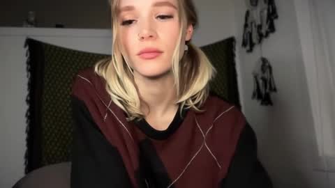 sweetgracee online show from 02/14/25, 06:12