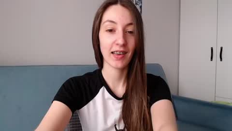 Emma  online show from 06/11/26, 07:50