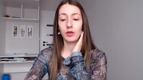 Emma  online show from 06/15/26, 07:43