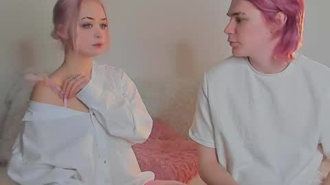 Snapshot of sweethearts_friends chatting on 02/05/26, 07:24 sweethearts_friends online show from 02/05/26, 07:24