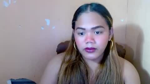 Bella online show from 09/10/25, 06:19