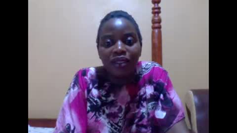 sweetib1 online show from 12/18/24, 05:37
