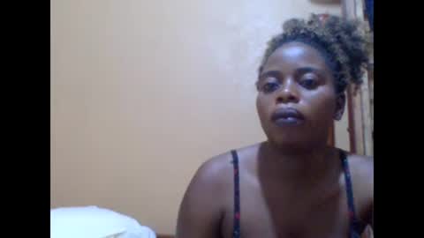 sweetib1 online show from 03/01/25, 04:47