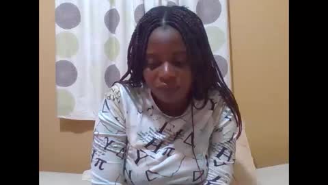 sweetib1 online show from 10/14/25, 06:03