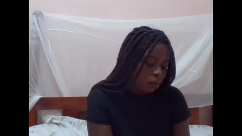 sweetib1 online show from 02/01/26, 05:17