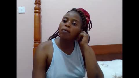 sweetib1 online show from 05/24/26, 06:18