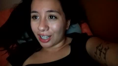 Ana Mara  i cant Make noise My family is here  online show from 05/15/26, 05:47