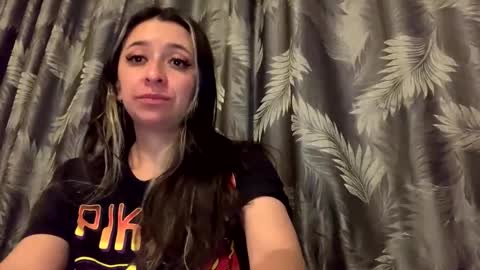 Snapshot of sweetie_cake chatting on 03/10/25, 02:06 sweetie_cake online show from 03/10/25, 02:06